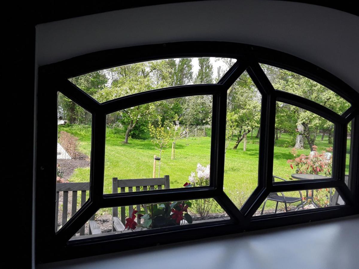 Bed and Breakfast Het Kraaienbosch Zegveld Экстерьер фото